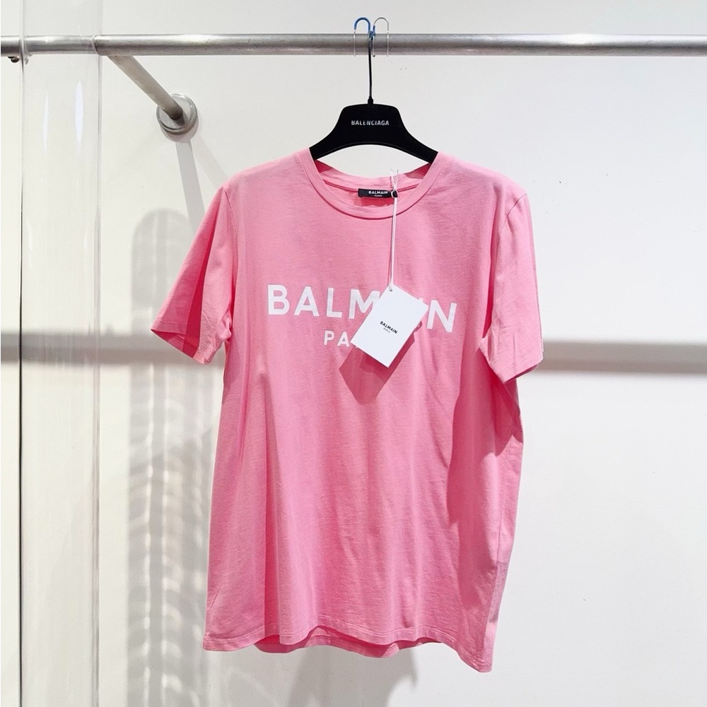 ❌sold❌🚩steal authentic Balmain Rose Tee with Black Label